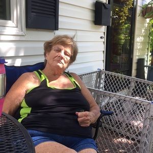 Meet your Posher, Lynn